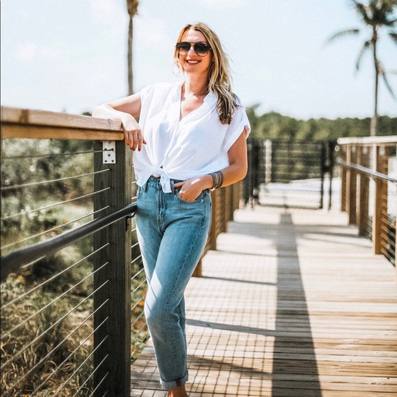 Meet your Posher, Brittney - Picture 5 of 6